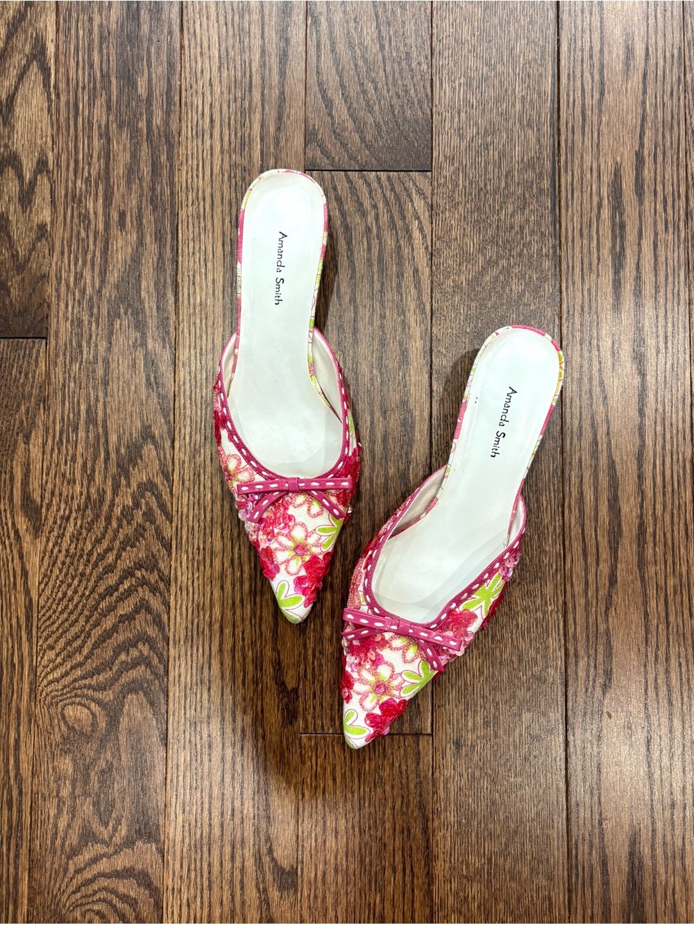 Vintage Amanda Smith kitten heels